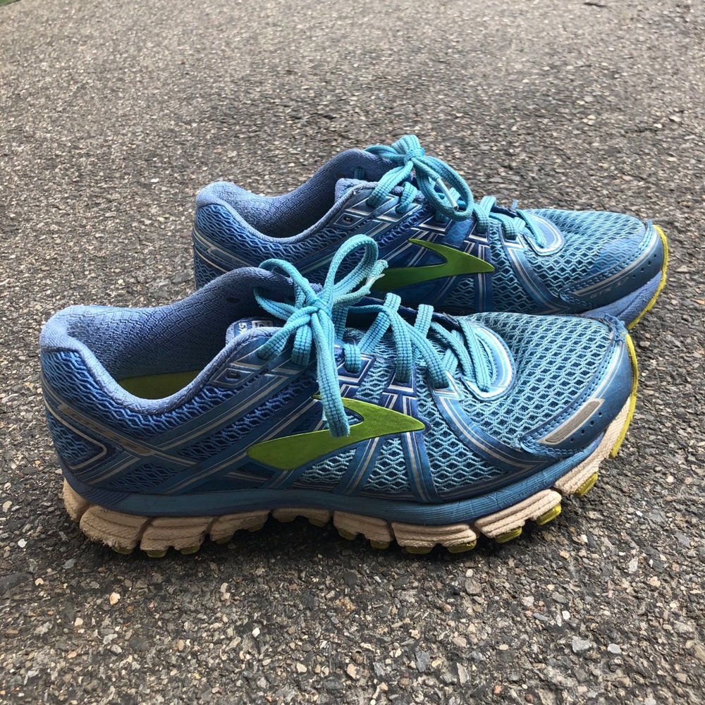 Brooks Adrenaline GTS 17s